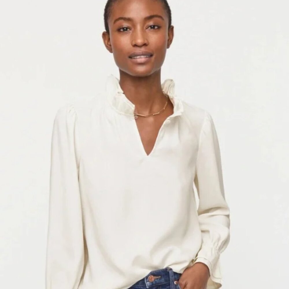 J Crew Ivory Ruffle Gather Drapey Blouse Size Extra Small